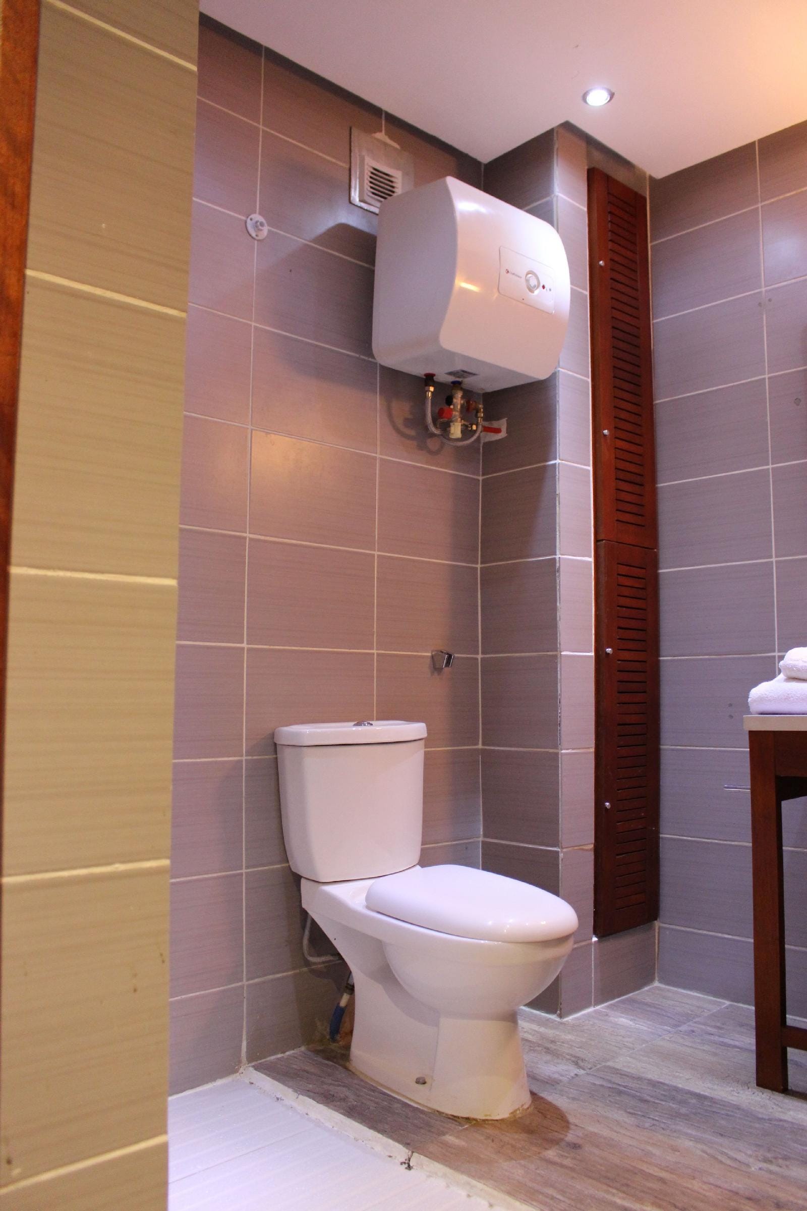 Lewat Hotel