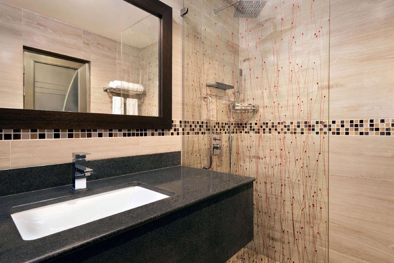 Days Hotel and Suites by Wyndham Dakar