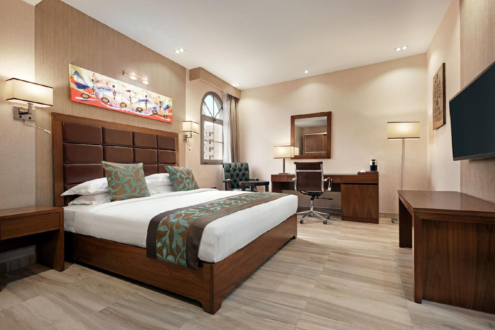 Days Hotel and Suites by Wyndham Dakar