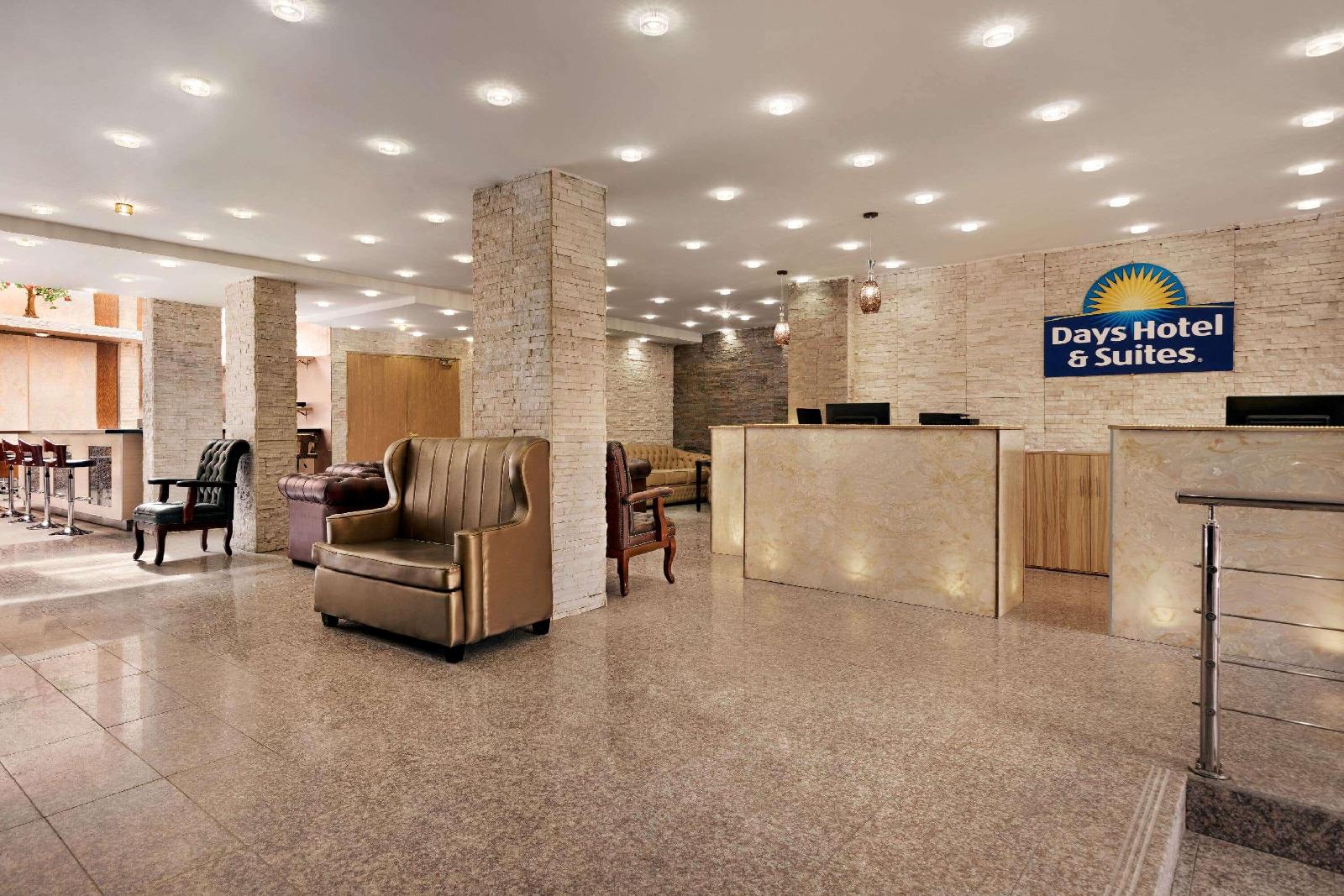Days Hotel and Suites by Wyndham Dakar