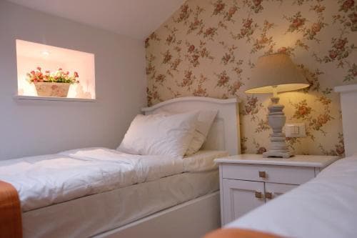 Hotel Les Jardins Carol