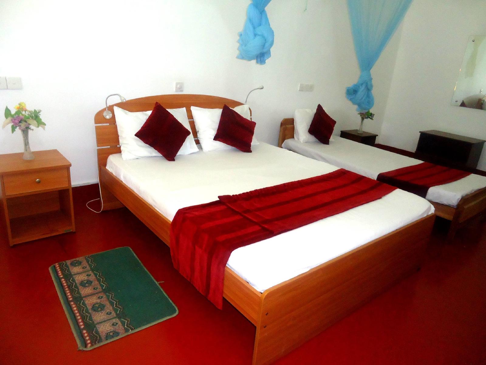 Hotel White Sand Beach