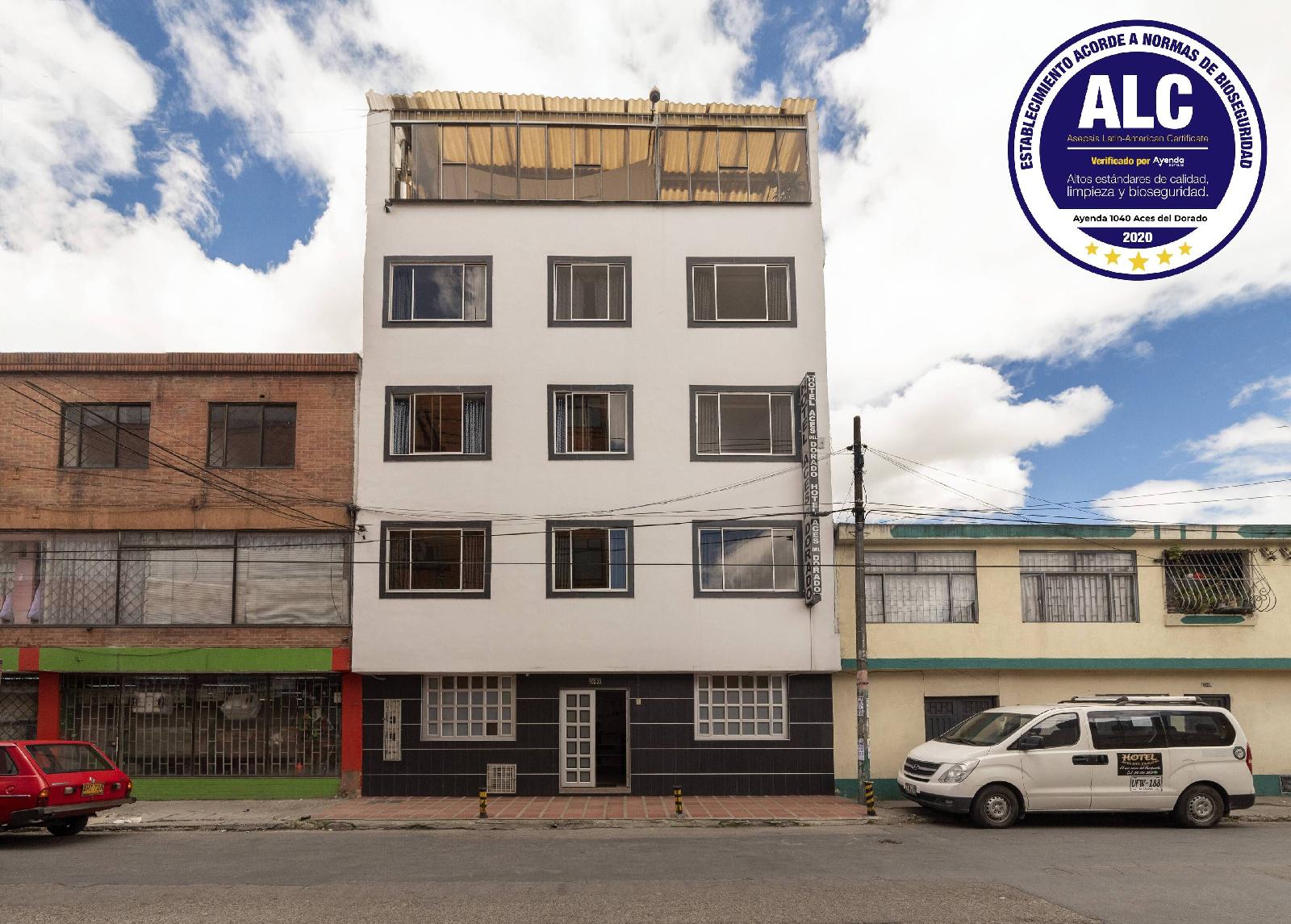 Hotel Aces del Dorado