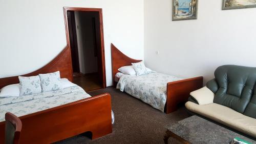 Hotel Bristol