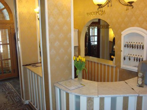 Hotel Bristol