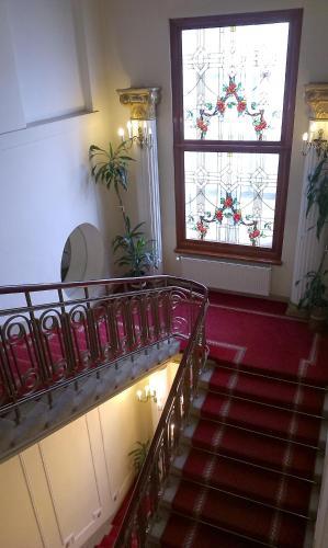Hotel Bristol