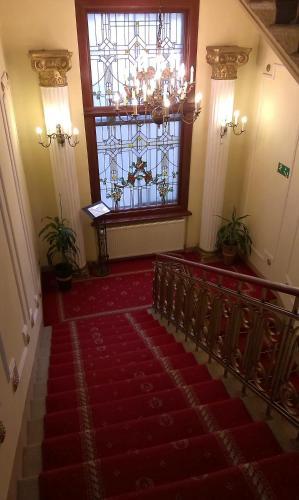Hotel Bristol