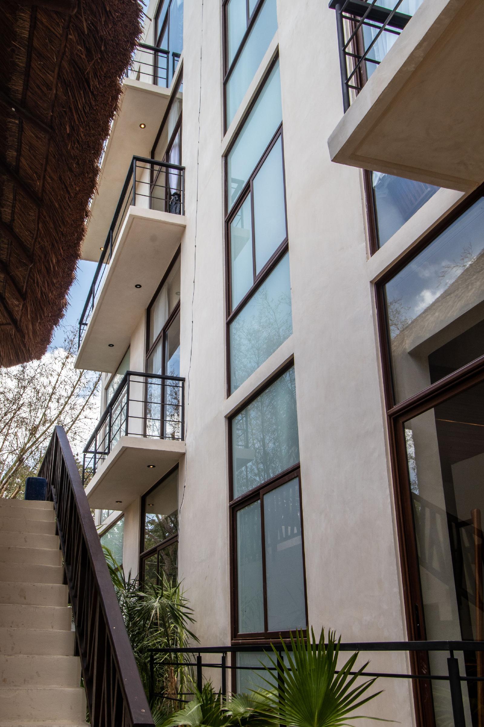 Prana Boutique Hotel
