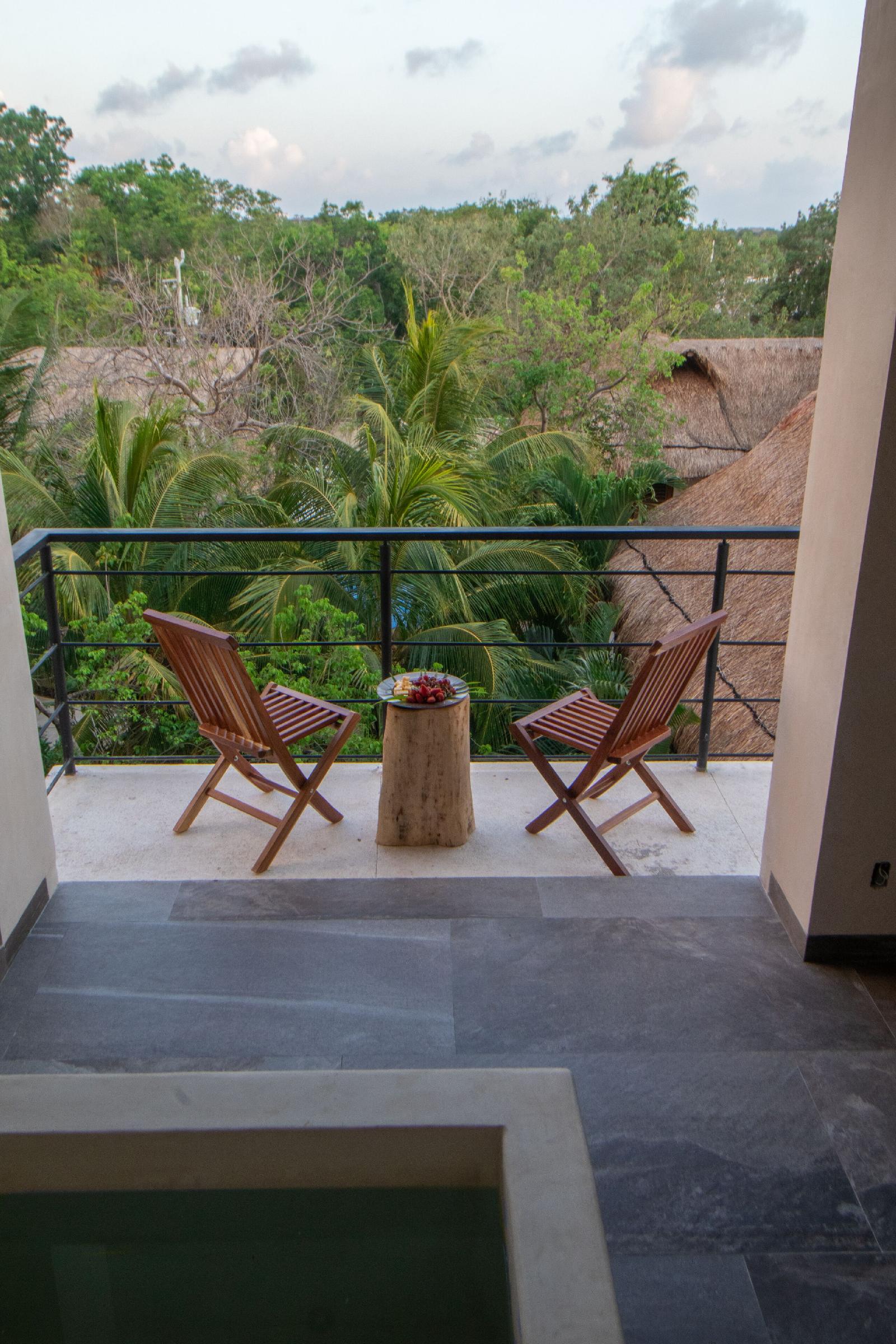 Prana Boutique Hotel