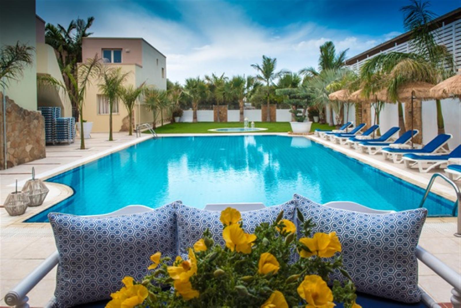 Danaides Apartments