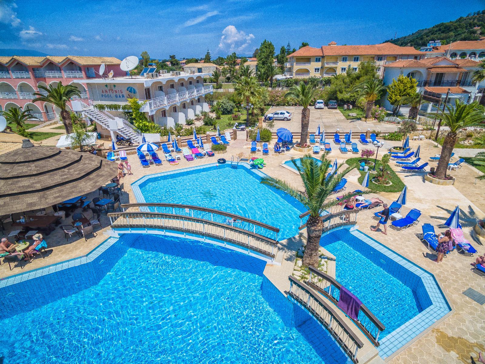 Antonis Apartments