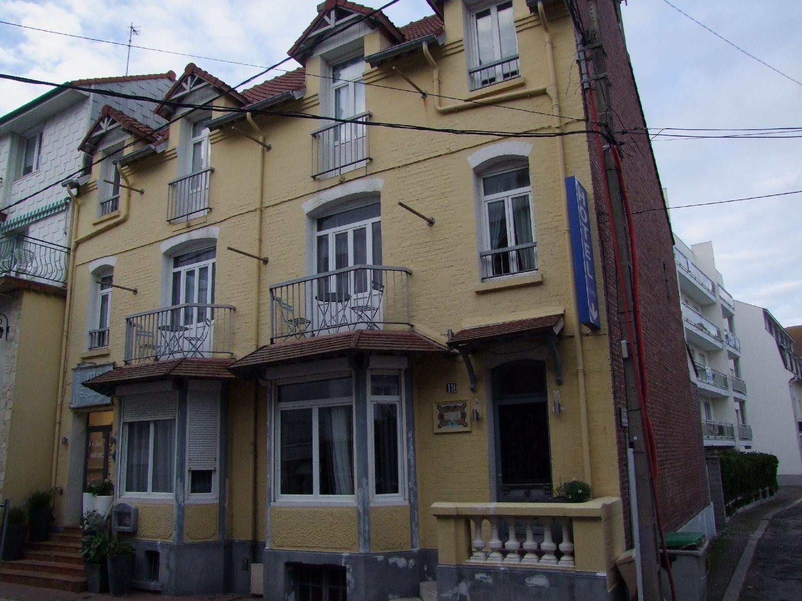 Hotel Equinoxe