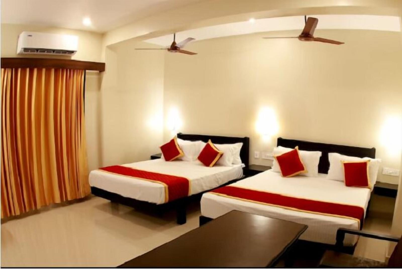 Hotel Sri Devi