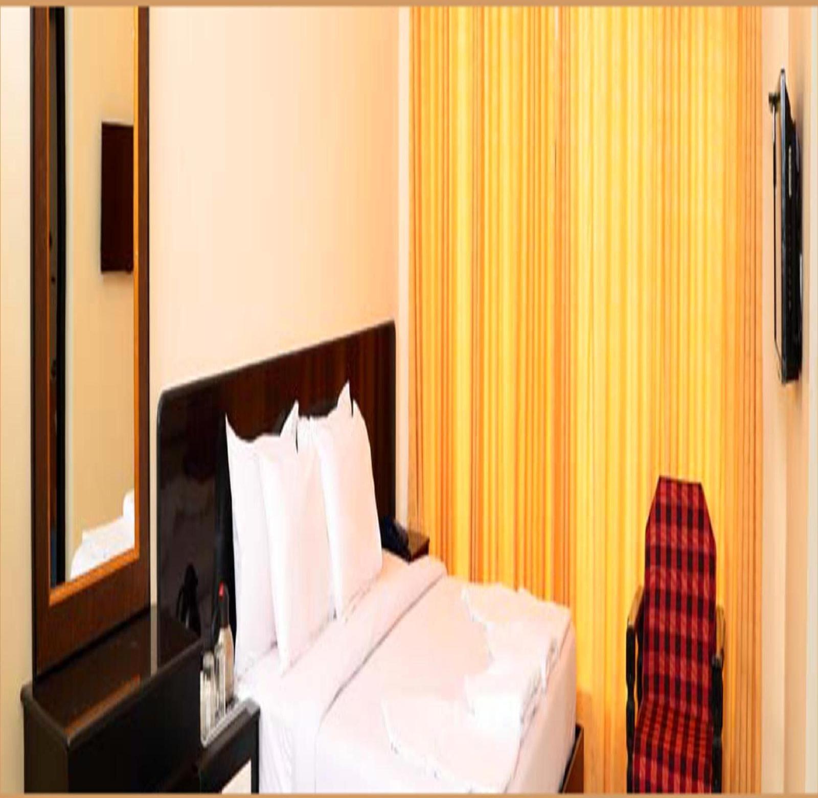 Hotel Sri Devi