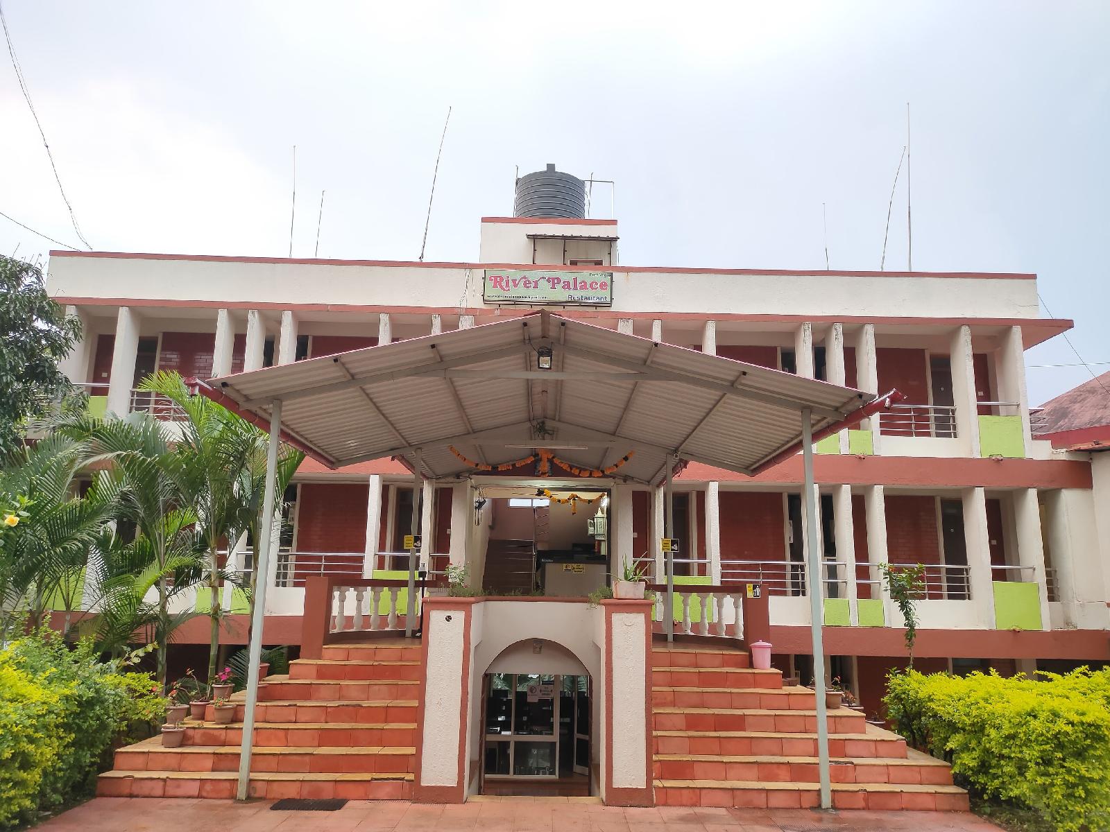 Hotel River Palace Panchgani