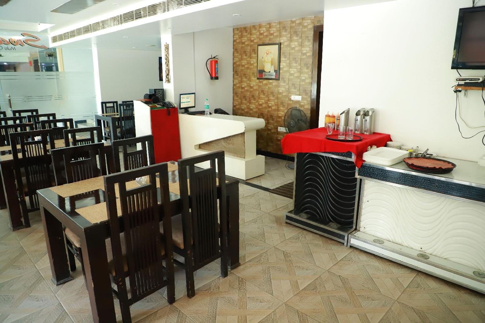 Hotel Parth Inn