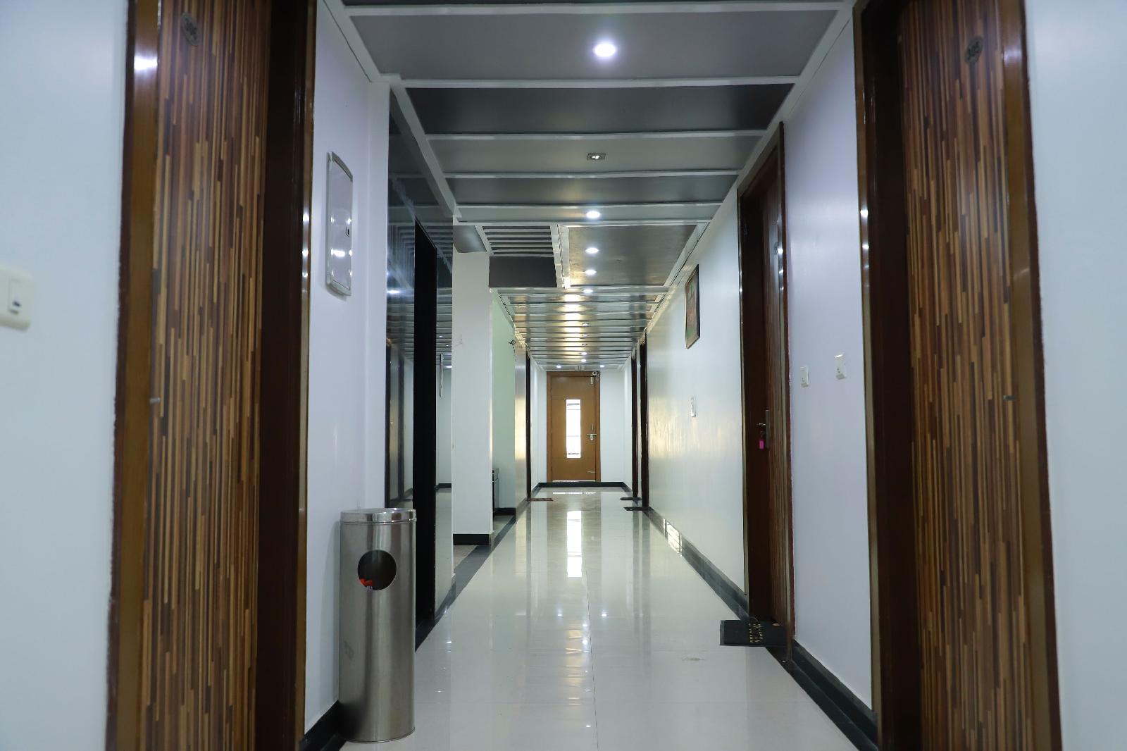 Hotel Parth Inn