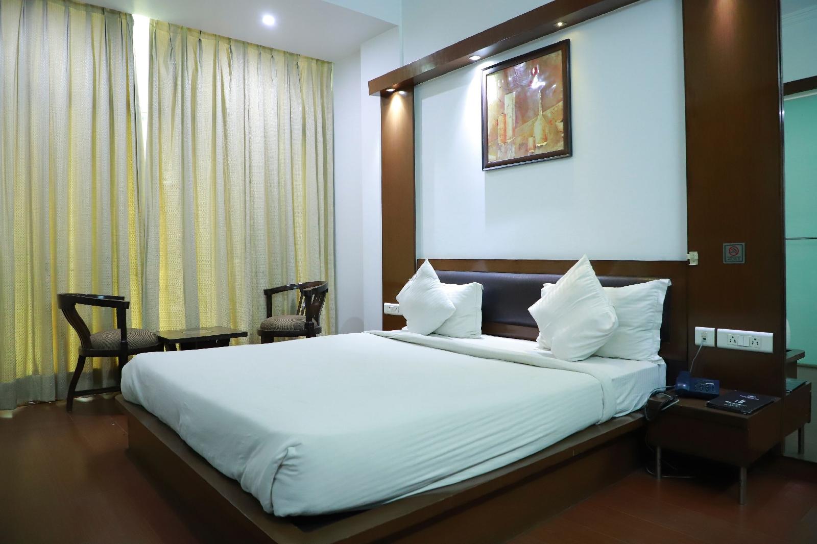 Hotel Parth Inn