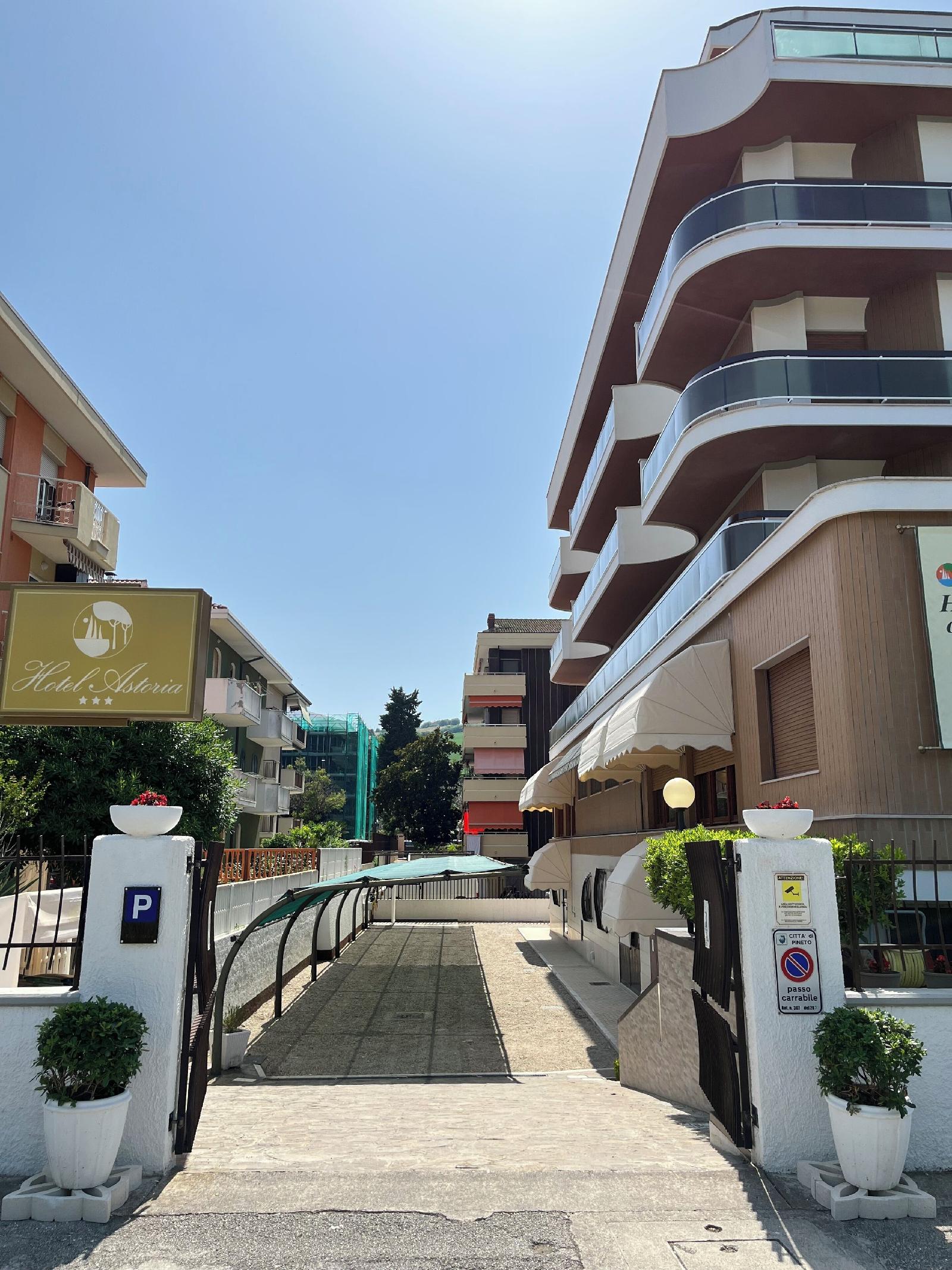 Hotel Astoria