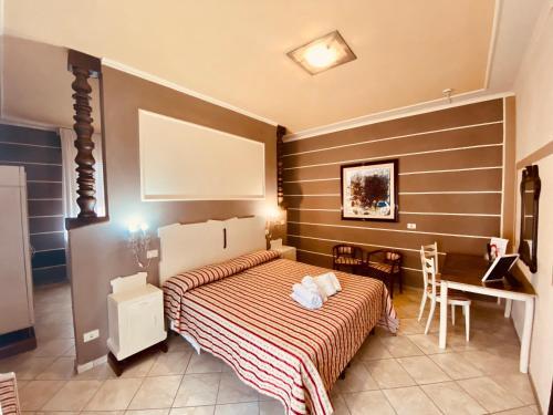 Hotel Pandos