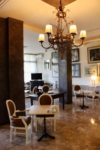 Hotel Pandos