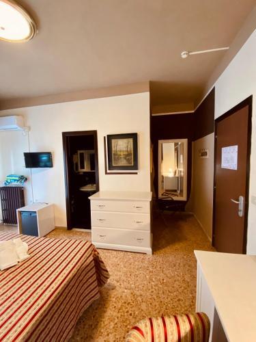 Hotel Pandos