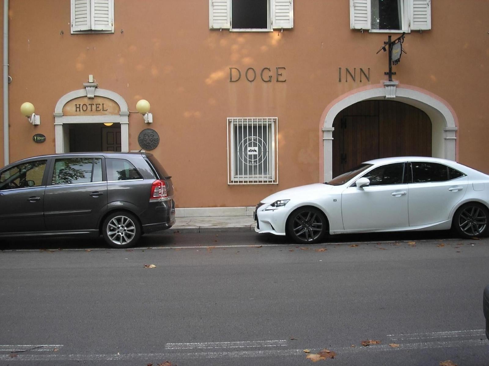 Hotel Doge Inn