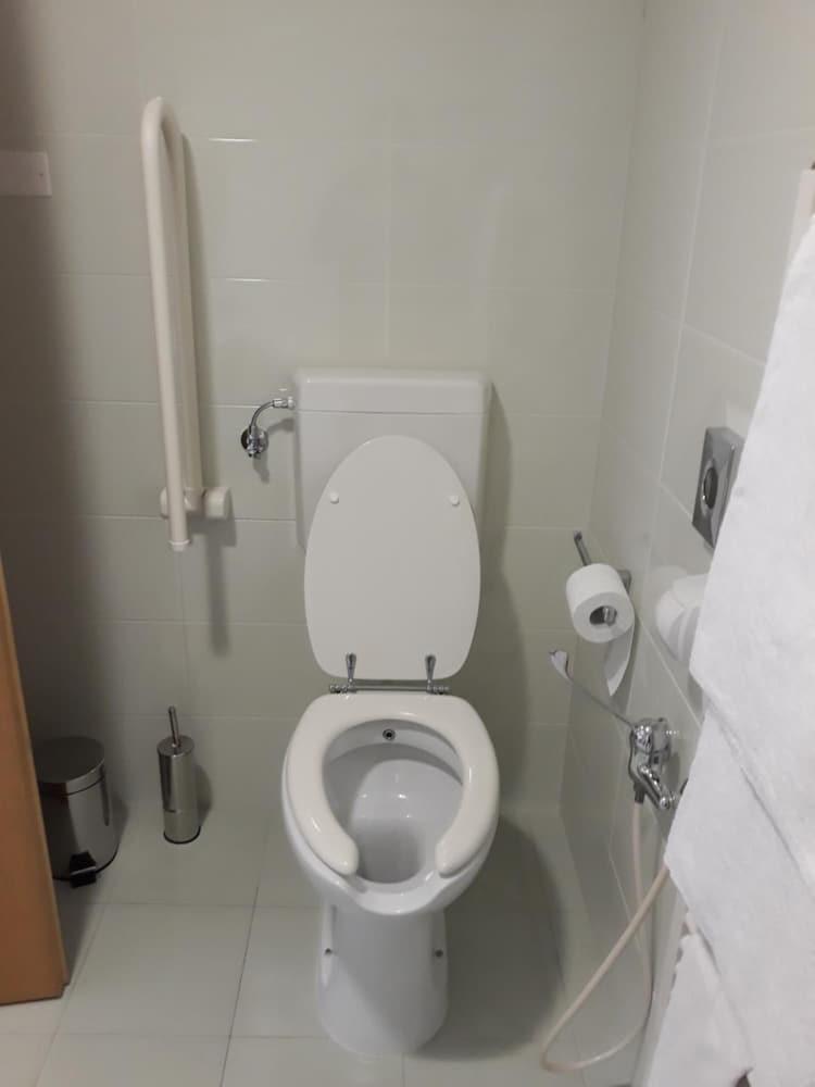 Master Hotel