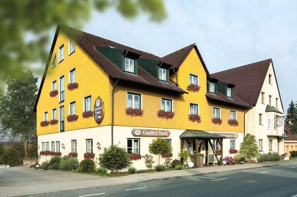 Hotel-Gasthof Raab