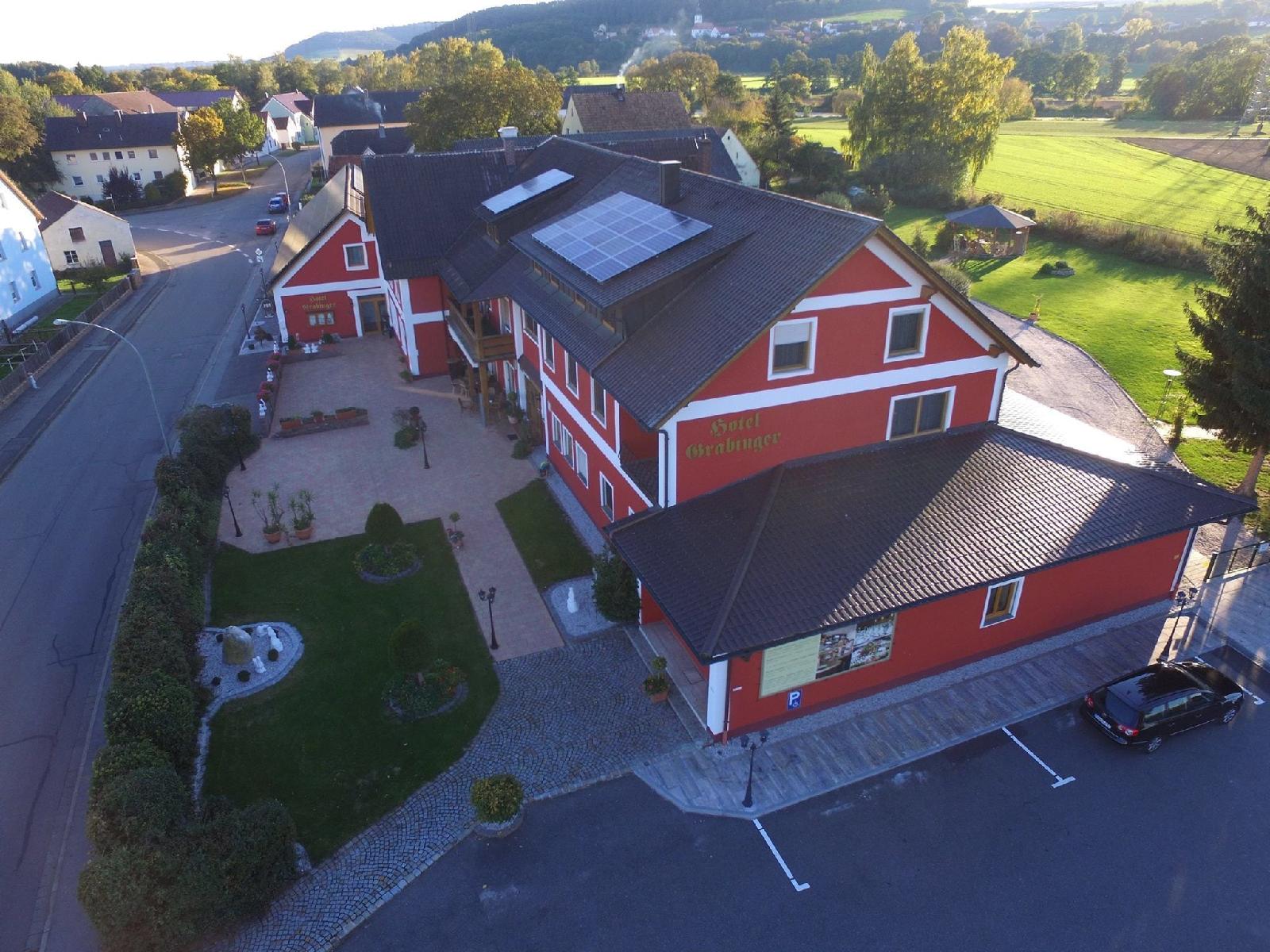 Hotel-Landgasthof Grabinger