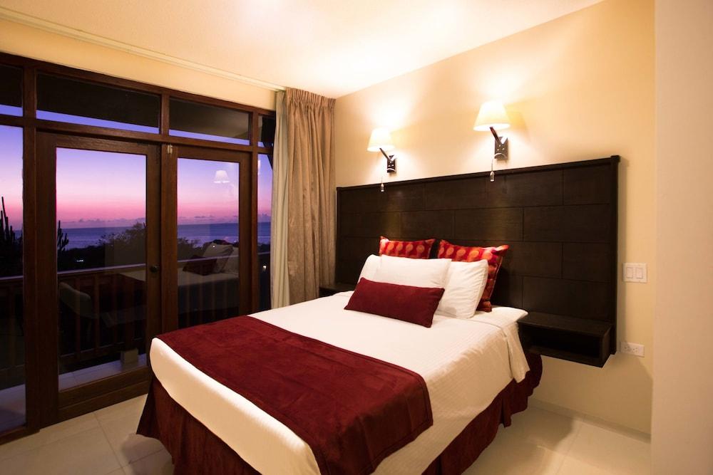 Punta West (Bed and Breakfast)
