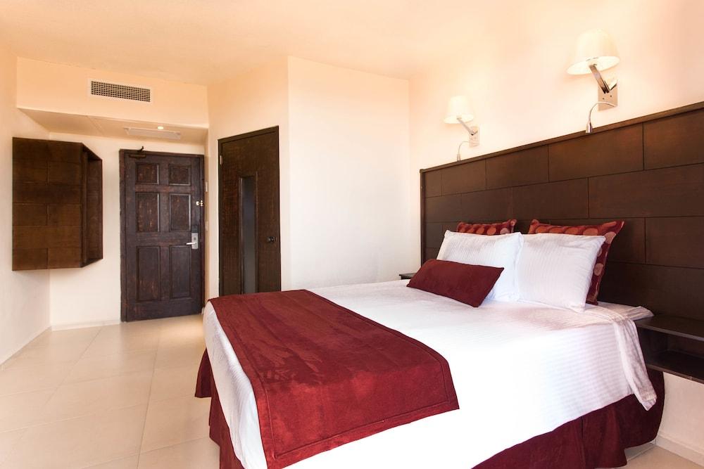 Punta West (Bed and Breakfast)