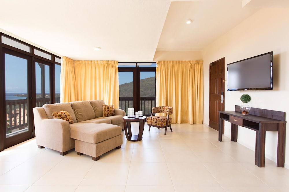 Punta West (Bed and Breakfast)