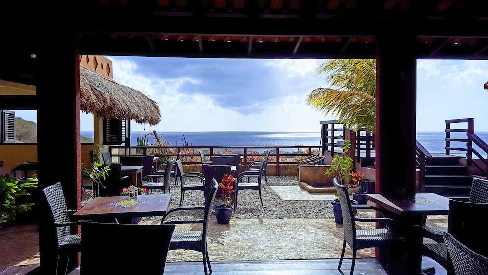 Punta West (Bed and Breakfast)