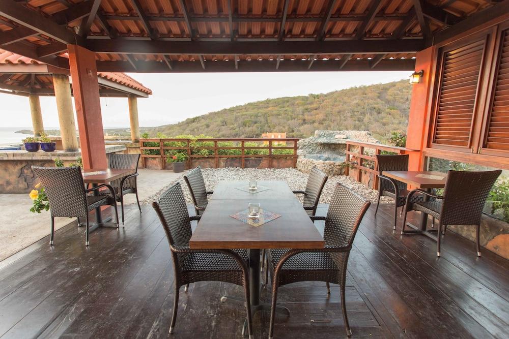 Punta West (Bed and Breakfast)