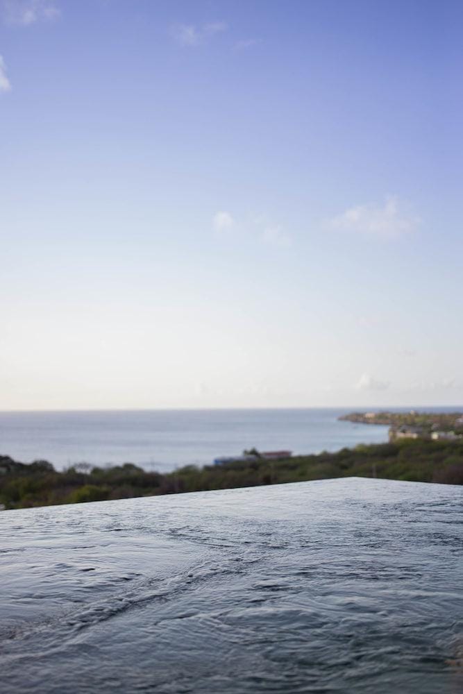 Punta West (Bed and Breakfast)