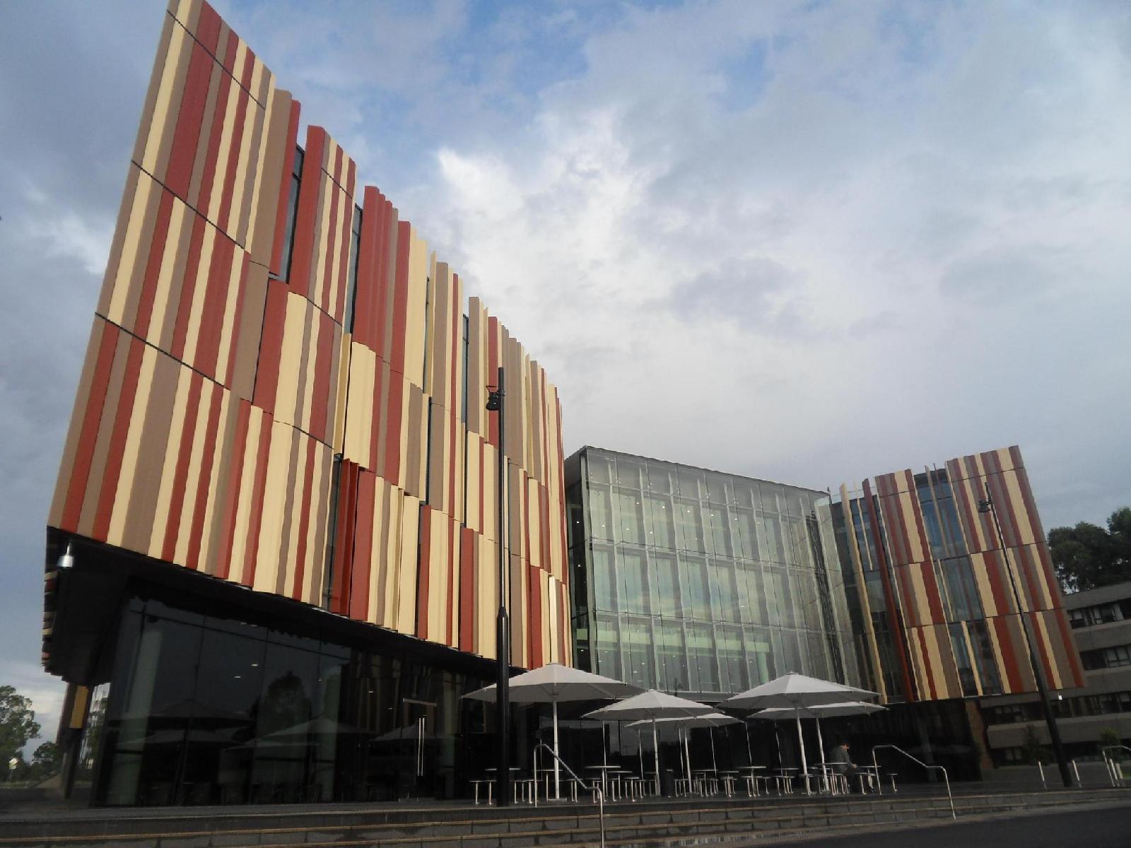 Meriton Suites North Ryde