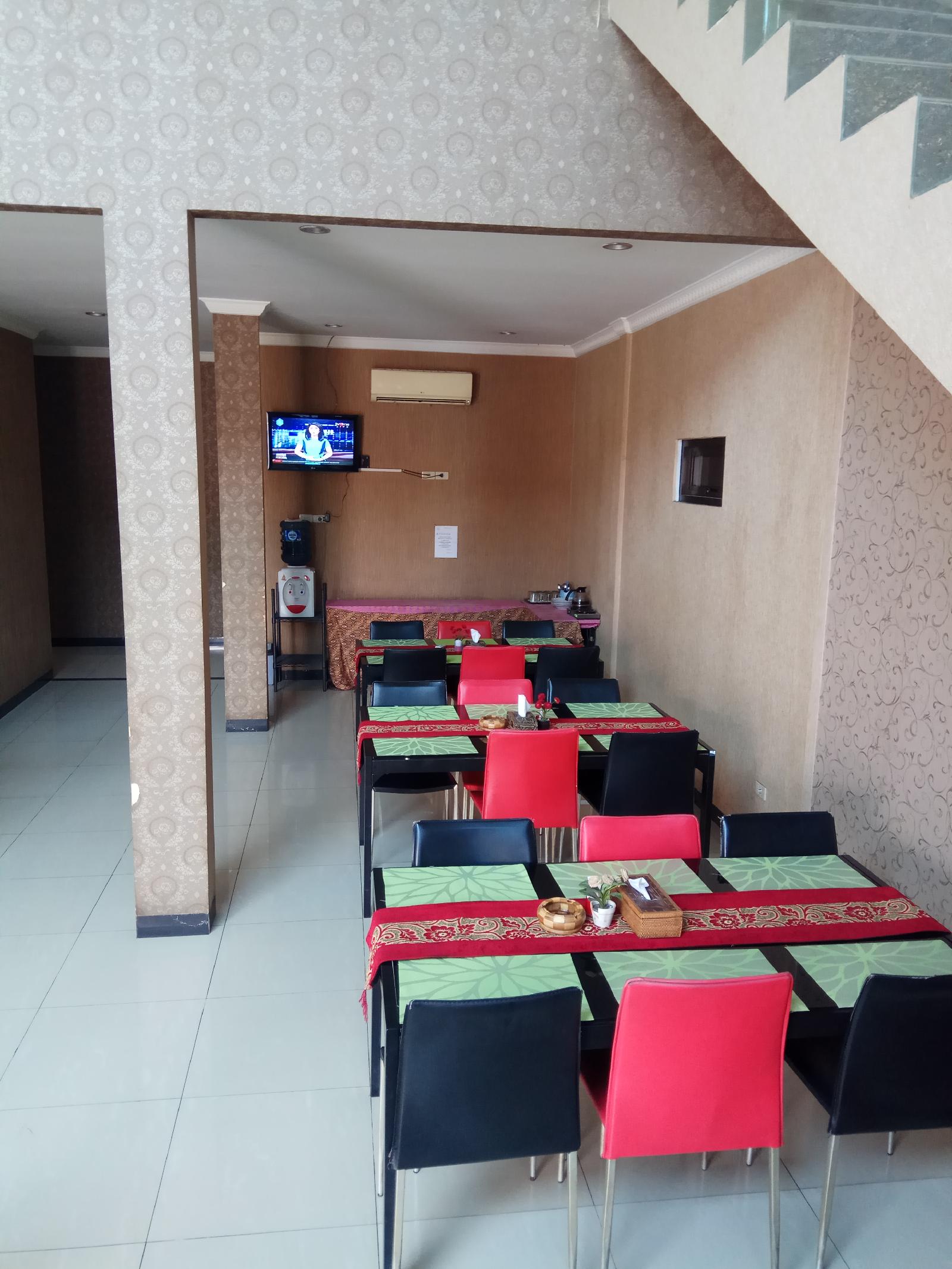 Permata Hotel