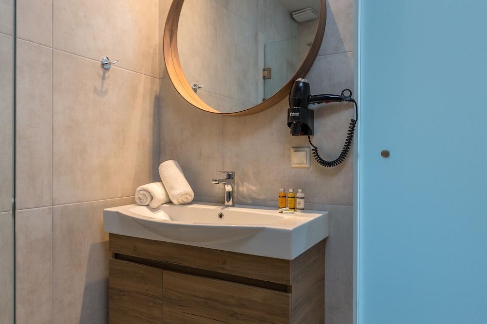 Golden Mare Barbati Hotel