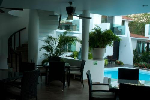Villas Maria Isabel