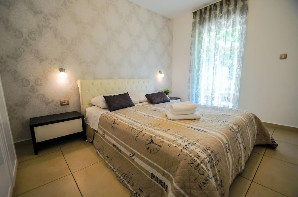 Villa Lorena