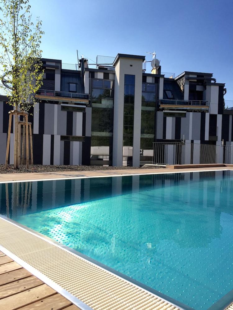 Vienna Garden Residence