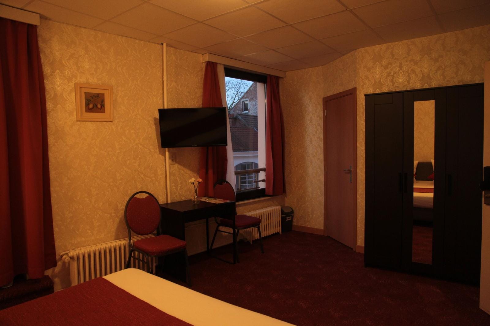 Hotel De Spiegel