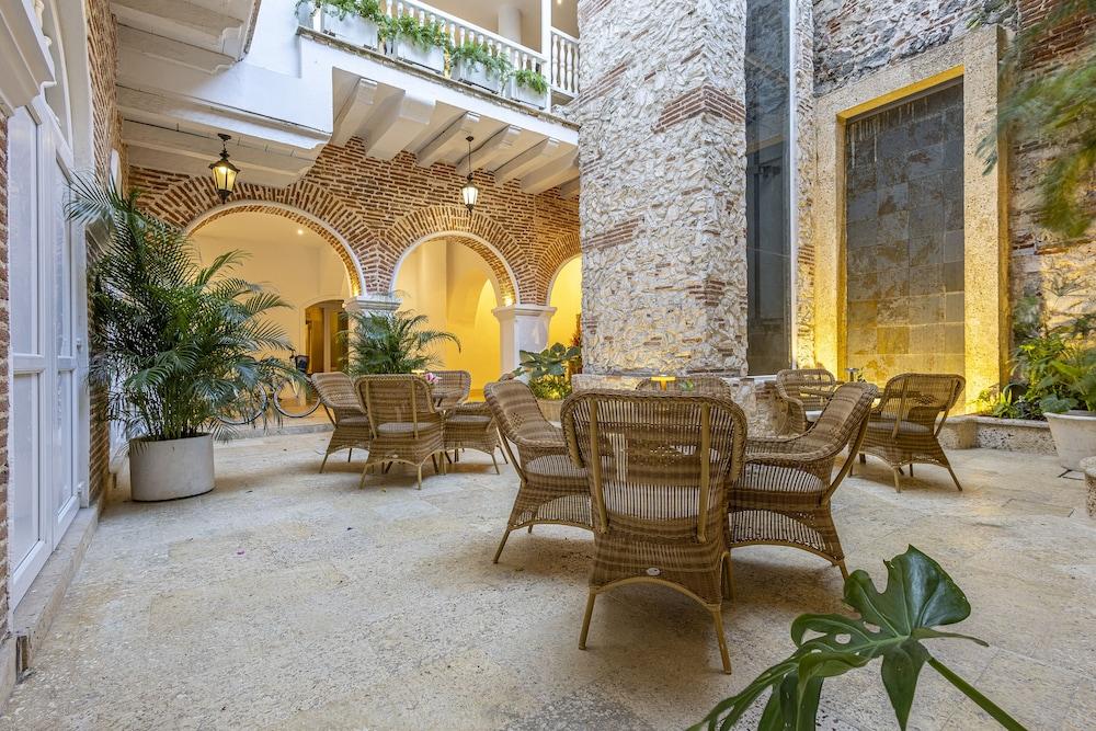 Casa Cochera del Gobernador