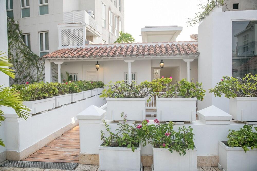 Casa Cochera del Gobernador