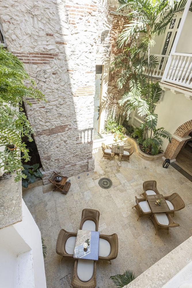 Casa Cochera del Gobernador