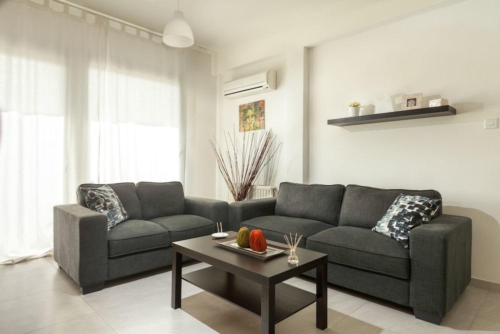 Myrtiana Apartments