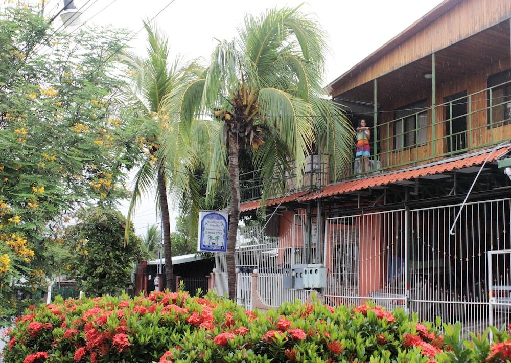 Aparthotel Gonzalez