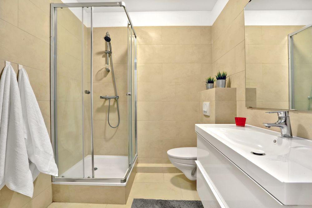 Lakur Guesthouse