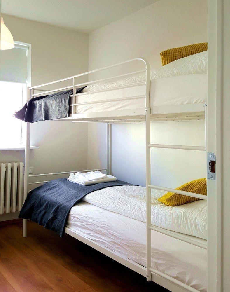Lakur Guesthouse